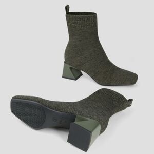 Vivaia Square Toe Block Heeled Boots Regina Pro Olive Green Size 37.5